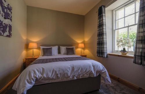 Ardgay House | GLEDFIELD HIGHLAND ESTATE Cottages