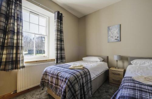 Ardgay House | GLEDFIELD HIGHLAND ESTATE Cottages