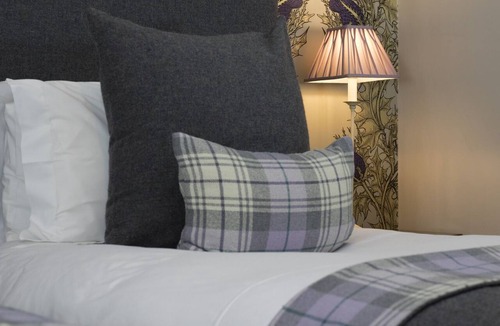Glenegedale House | Glenegedale House