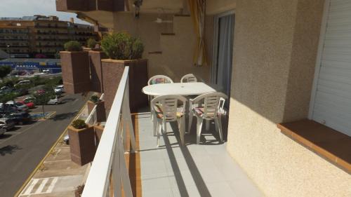 Roses Town Center Apartment | Global Immo 2223 ROCMAR