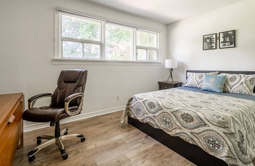 Long Branch House | GLOBALSTAY. Gorgeous 4BR House in Mississauga. Swimming Pool