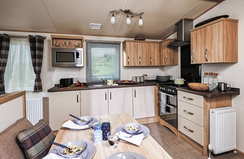 Kilmun House | Gold Caravan 2 (Pet)