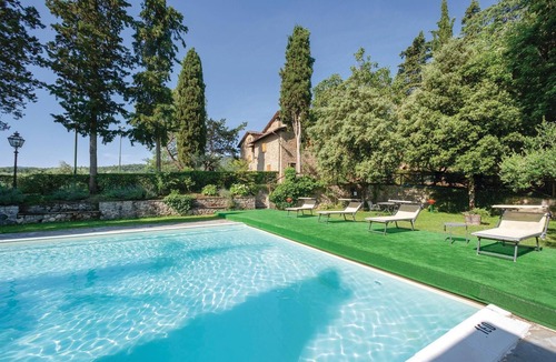 Santa Reparata Apartment | Gorgeous apartment in Anghiari AR with house a panoramic view