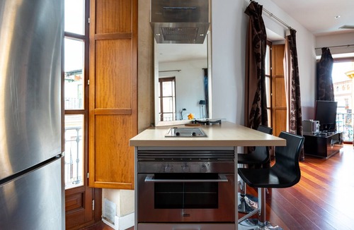 Santa Cruz Apartment | Gorgeous Apartment with Swimming Pool and Cathedral View