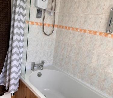 Duddingston Apartment | Gorgeous Full Home in Edinburgh