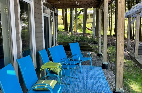 Dunsford Cottage | Gorgeous Lakehouse apartment on Sturgeon Lake
