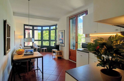 Gothic Quarter Apartment | Gorgeous views over La Rambla. Very bright! R.A.