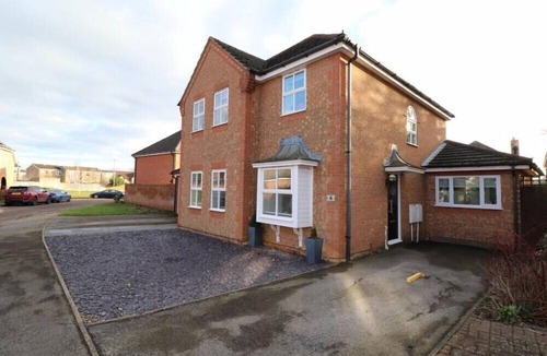 Ely House | Grace's Spacious Home in Ely