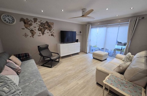 Ely House | Grace's Spacious Home in Ely