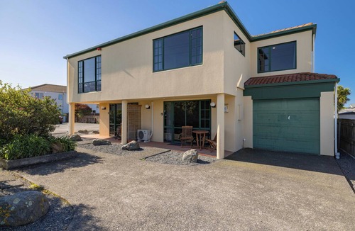 Kaikoura Apartment | Great Location | Affordable | 3 Bedroom Apartment - KK61112