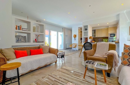 Pineda de Mar Ski Chalet | Greco