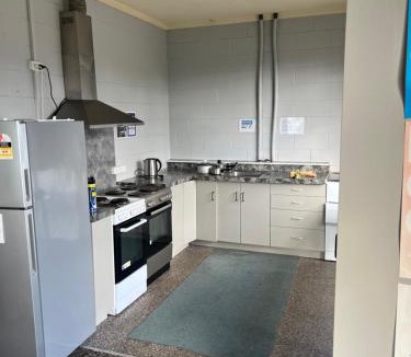 Temuka House | Green Hayes Estate Rentals - Green Hayes Cabin