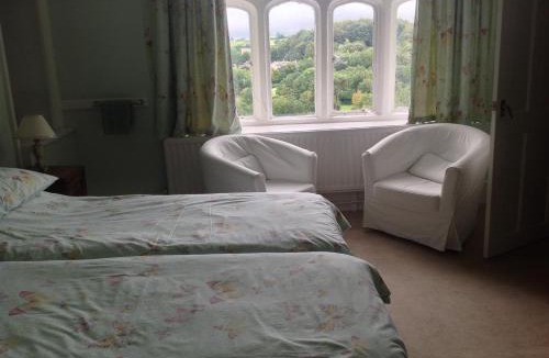 Saint Blazey Bed & Breakfast | Greenham Hall