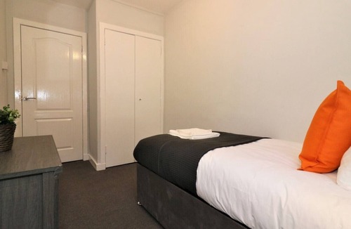 Greenock Apartment | Greenock West apartment