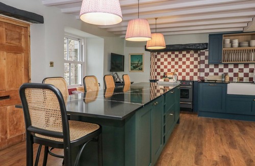 Low Newton Cottage | Grove House
