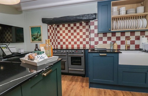 Low Newton Cottage | Grove House