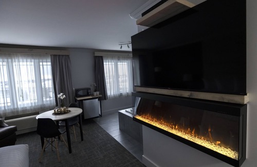 Communaute-Urbaine-de-l'Outaouais Hotel | Hôtel Napoléon