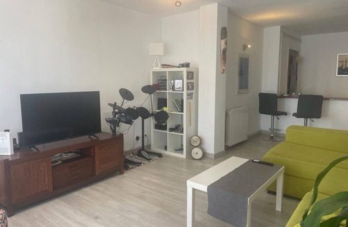 Plaza de Toros Condo | HABITACIÓN DOBLE CON BAÑO PROPIO EN PISO COMPARTIDO WIFI, AIRE ACOND CALEFACCIÓN