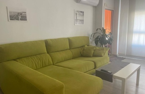 Plaza de Toros Condo | HABITACIÓN DOBLE CON BAÑO PROPIO EN PISO COMPARTIDO WIFI, AIRE ACOND CALEFACCIÓN
