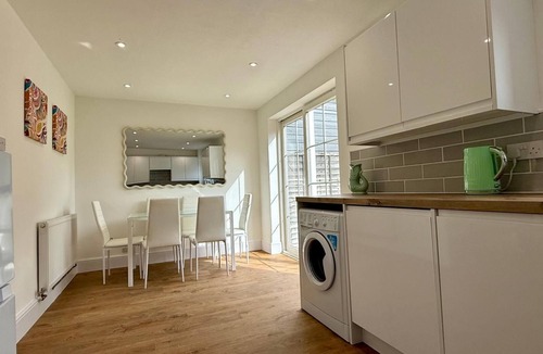 Bedford House | Hamble House