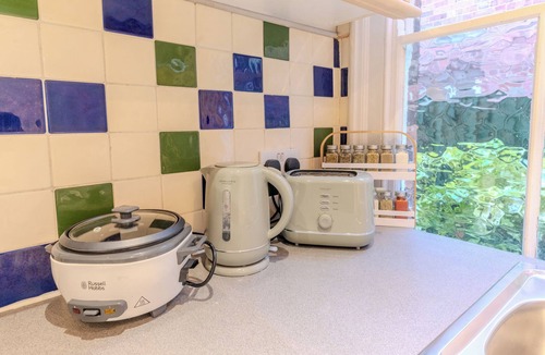 Childs Hill Apartment | HampStay in quick and easy access to central London.