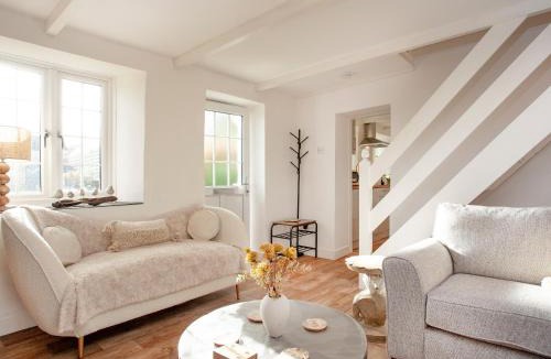 Boscundle House | Harlequin Cottage