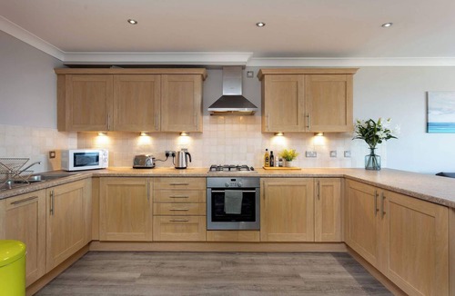 Ayr Apartment | Harris Retreat - Donnini Apartments