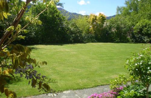 Hanmer Springs Hotel | Harrogate Gardens Motel