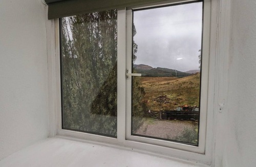 Inveraray Cottage | HAWTHORN, pet friendly, character holiday cottage in Inveraray
