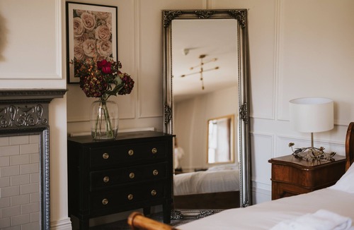 Healing Hotel | Healing Manor Hotel