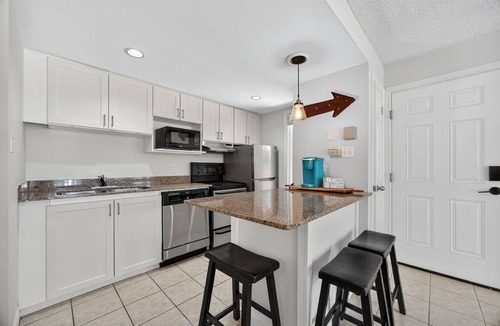 Craigleith Condo | Heavenly Hideaway | Pool, Shuttle & Cozy Patio