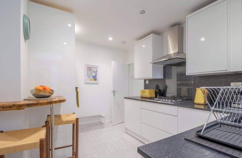 Helensburgh House | Henry Bell -2 bed in Helensburgh. Near Loch Lomond