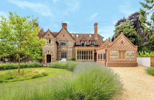 Marlow Cottage | Higginson House