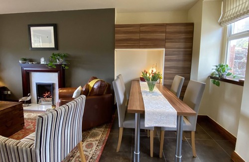 Brodick Cottage | High Standard ,Modern, Well Equipped and Perfectly Situated Two Bedroom Cottage