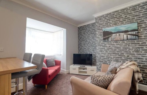 Scunthorpe House | Highfield House cosy 4 bedroom
