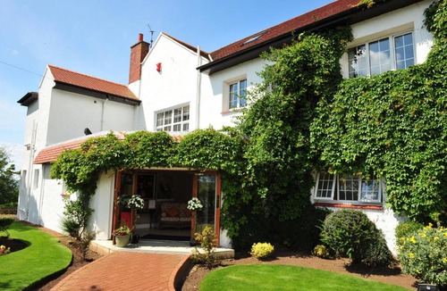 Troon Hotel | Highgrove House Hotel