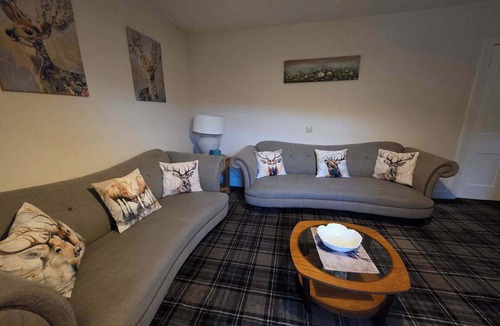 Mainland Apartment | Highland Haven Apartment sleeps 8