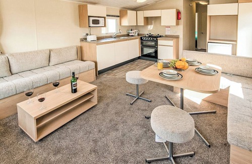 Stranraer House | Highlander 3 Holiday Caravan Gold