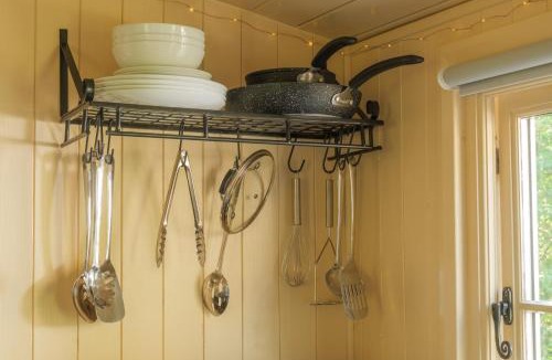 Purleigh Other | Hill Top Hideaway Shepherds Hut with Hot Tub