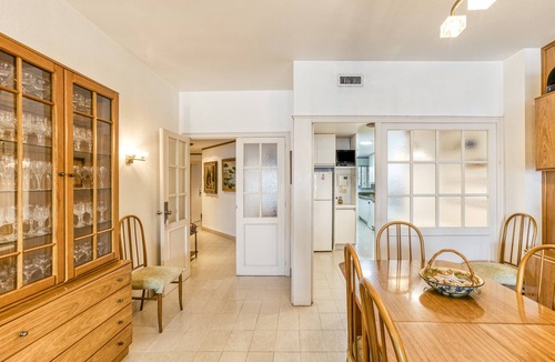 Palamos Apartment | Holiday Apartment "Carrer Del Mar" with Sea View, Private Terrace & Wi-Fi