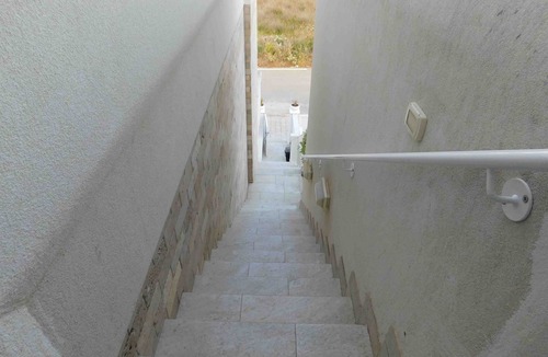 Torre San Giovanni House | Holiday Apartment 'Mono Vista Mare Dauni' with Balcony and Air Conditioning