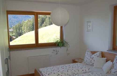Tesimo Apartment | Holiday apartment with balcony