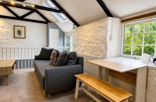 Mabe House | Holiday Cottage Falmouth