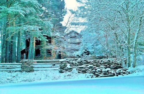 Condemios de Arriba Hotel | Holiday home El Refugio del Alto Rey for 35 people