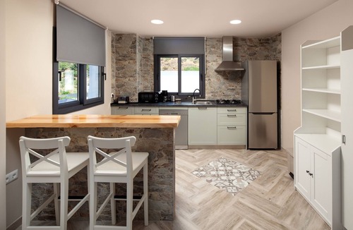Totalan House | Holiday Home 'Era Del Puerto Complejo Completo' with Mountain Views and Air Conditioning