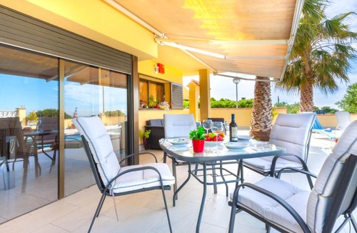 Palau-Saverdera House | Holiday Home LA OLIVA by Interhome