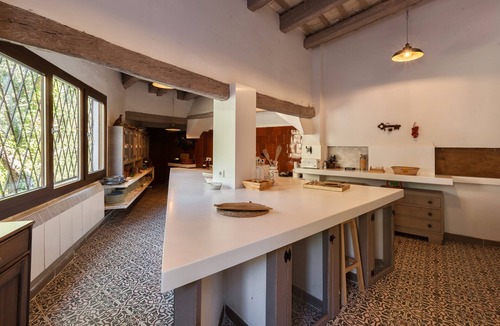 Tordera House | Holiday Home "Mas del Gall - Casa Nova" with Mountain Views, Pool, Garden and Wi-Fi