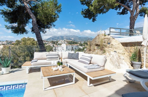 Torreblanca House | Holiday Home 'Modern Townhouse with Stunning View' with Sea View, Wi-Fi and Air Conditioning