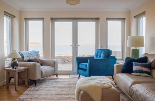 Staffin House | Holiday Home solas Alainn by Interhome