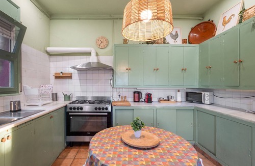 Tordera House | Holiday Home 'Tordera Village' with Mountain View, Private Pool and Wi-Fi